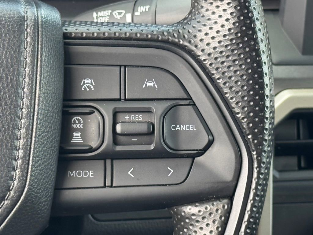 Used 2025 Toyota Tacoma SR5 image 23