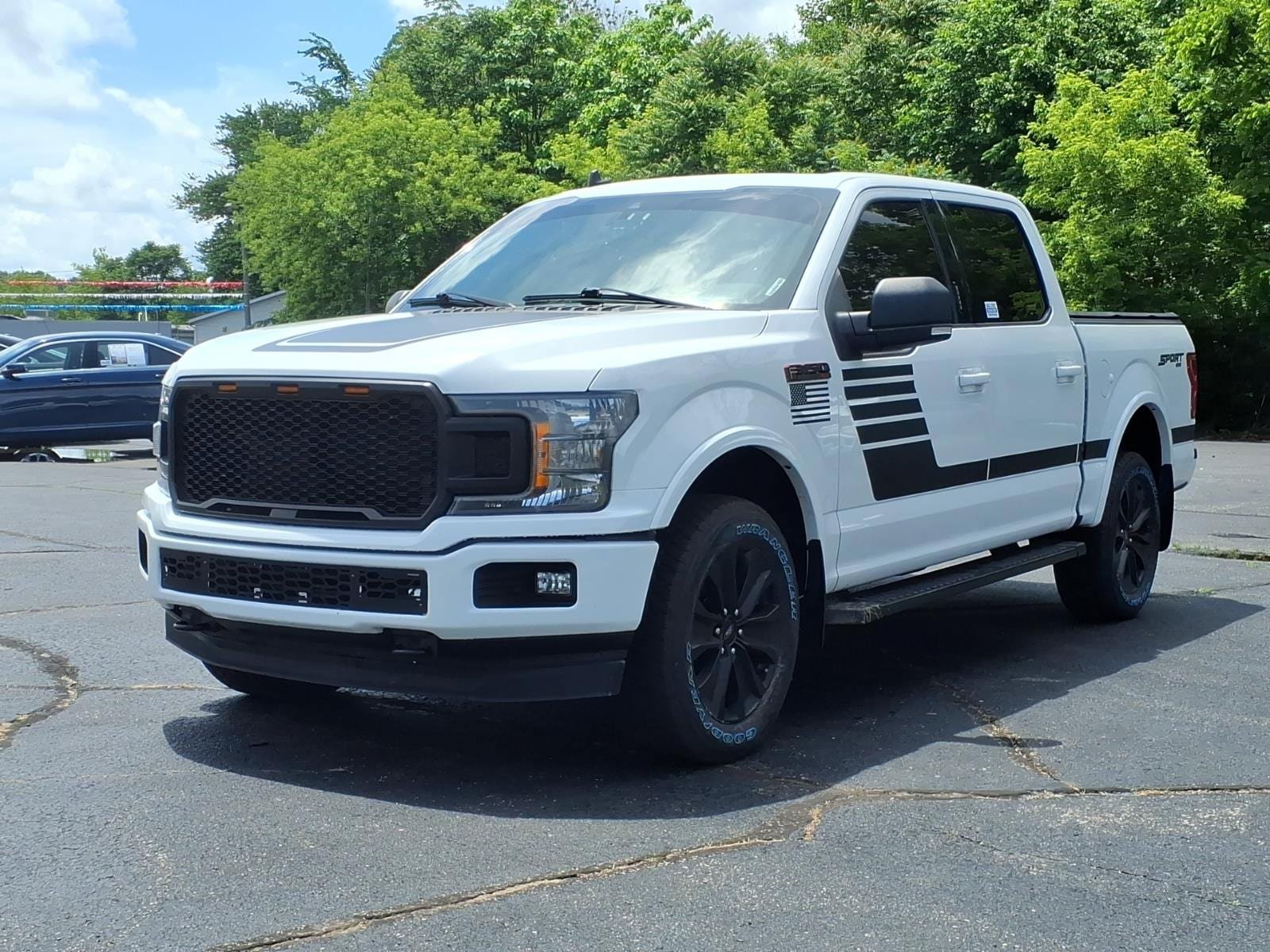 Certified 2019 Ford F150 XLT w/ Equipment Group 302A Luxury AWD/4WD image 3