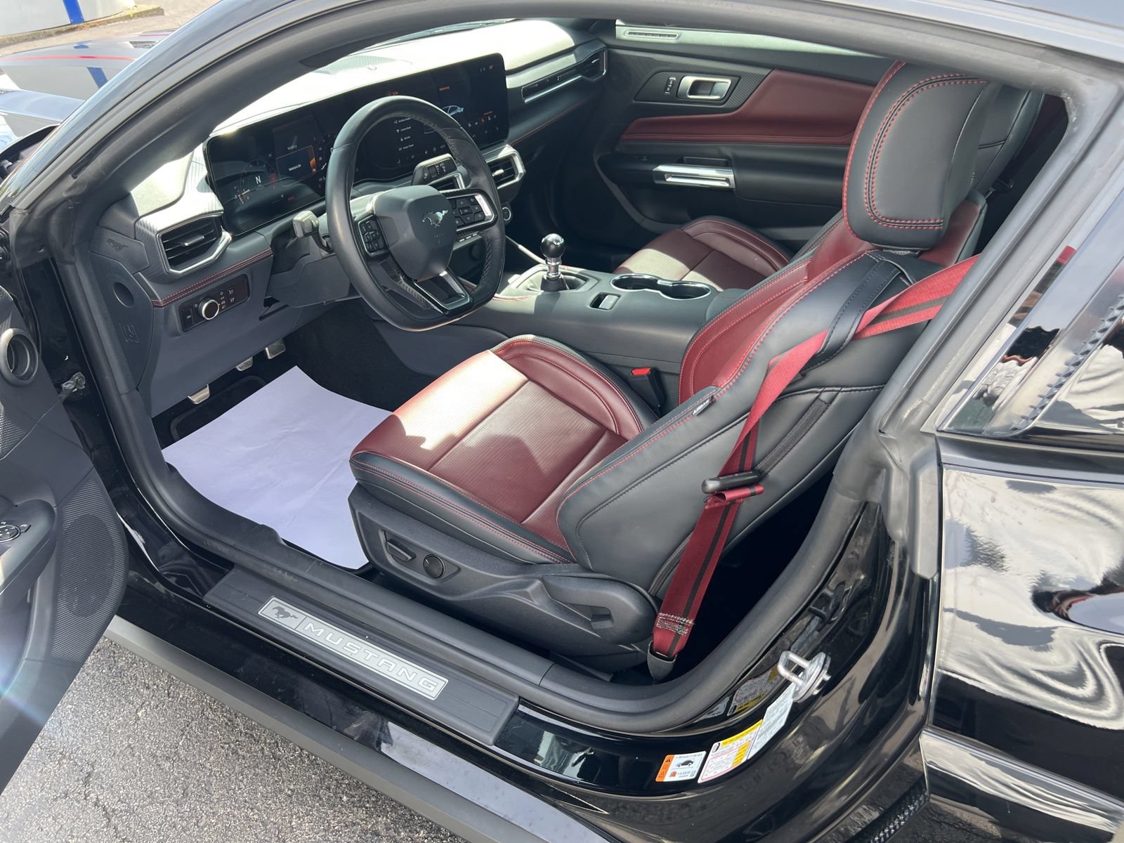 Certified 2025 Ford Mustang GT Premium RWD image 29
