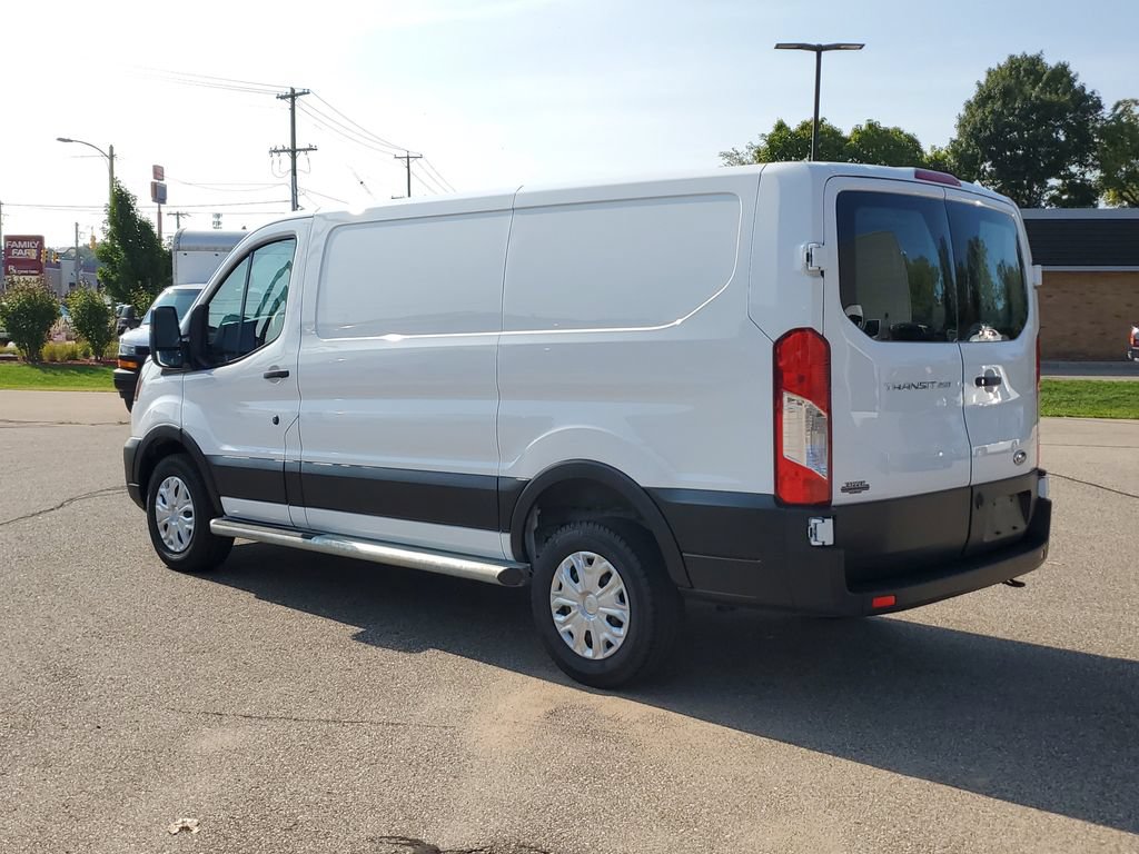 Certified 2024 Ford Transit 250 Low Roof w/ Exterior Upgrade Package RWD image 5