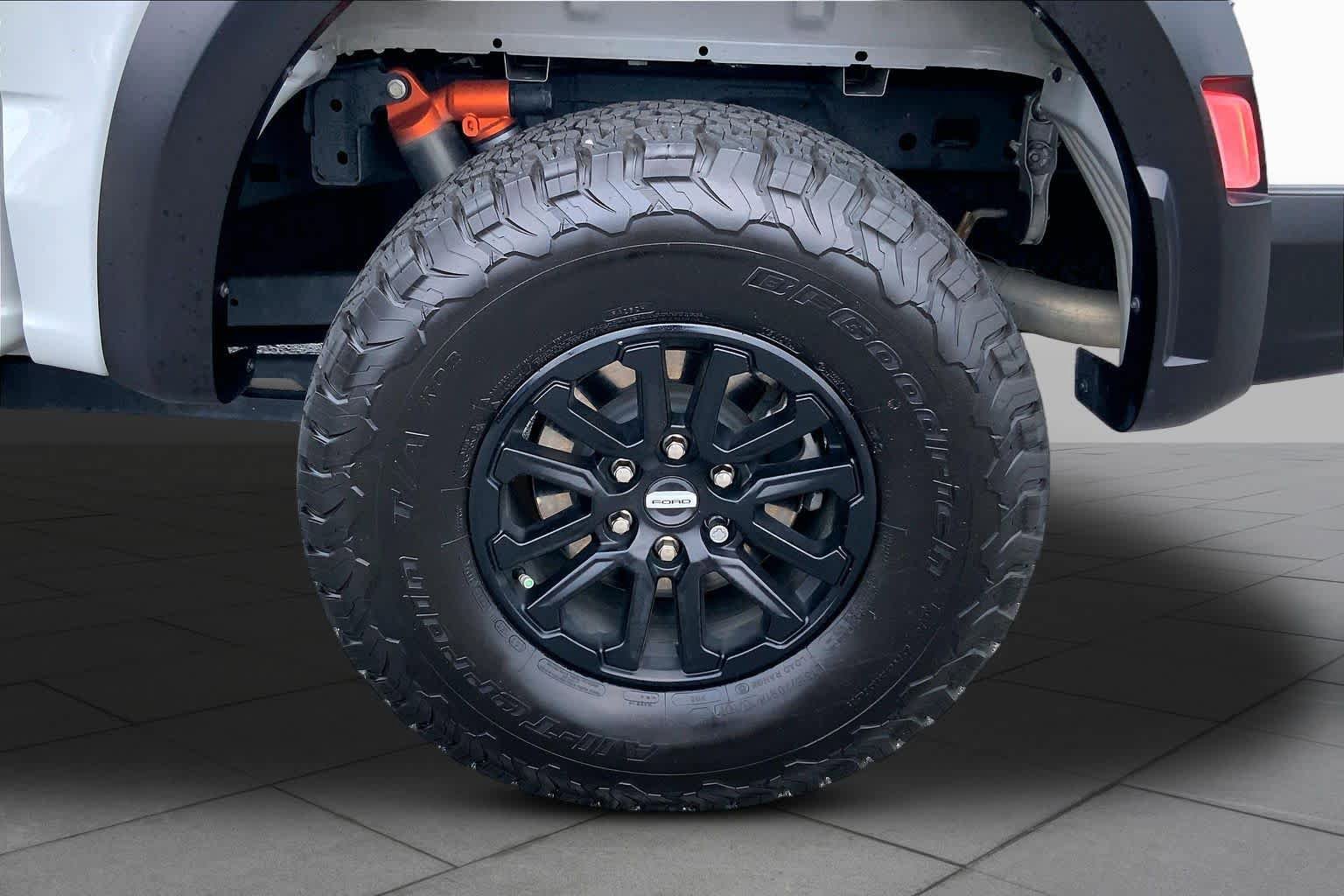 Certified 2024 Ford F150 Raptor AWD/4WD image 11
