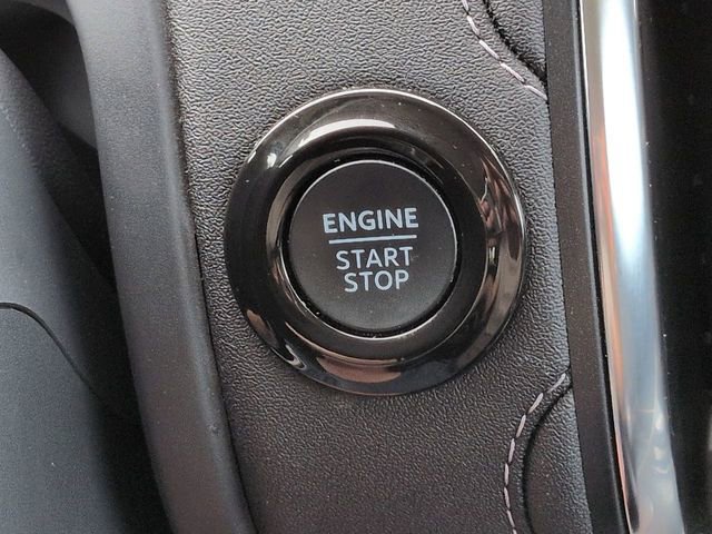 Certified 2025 Ford Expedition Platinum image 28