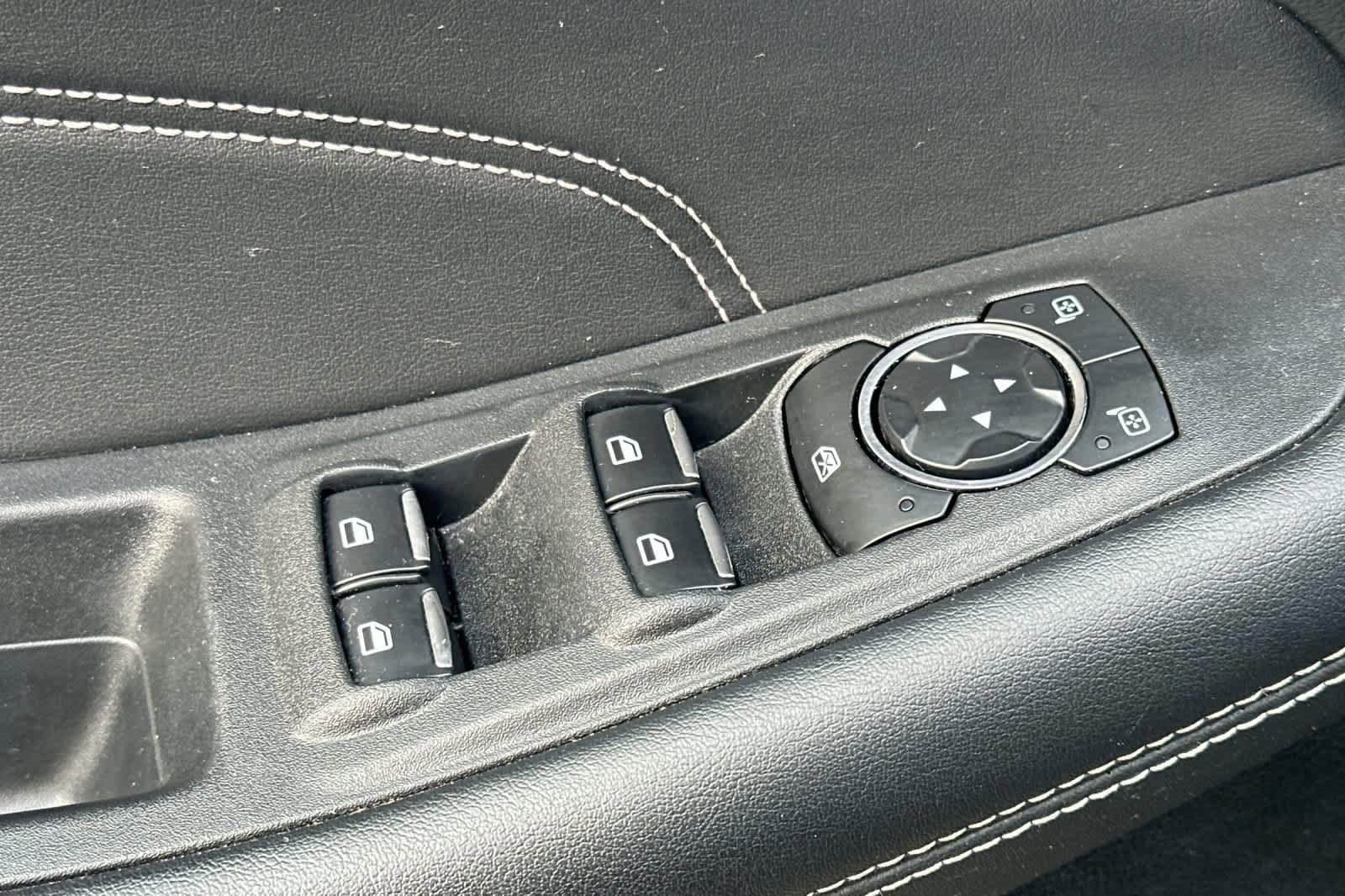 Certified 2024 Ford Edge Titanium image 14