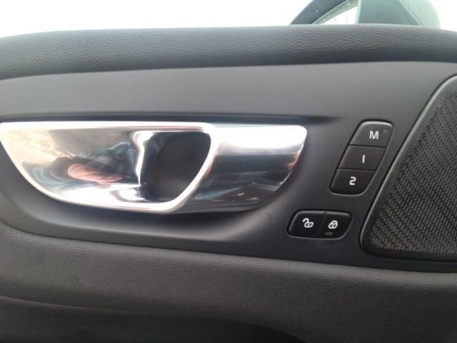 Used 2021 Volvo XC60 T5 Inscription image 30