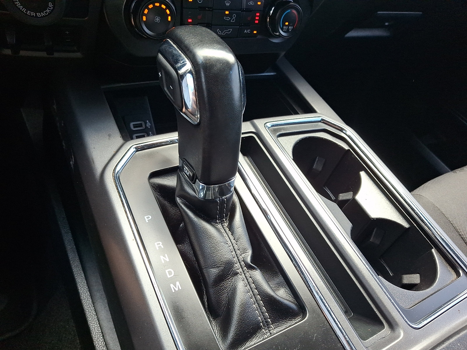 Certified 2019 Ford F150 XLT w/ Equipment Group 302A Luxury AWD/4WD image 22