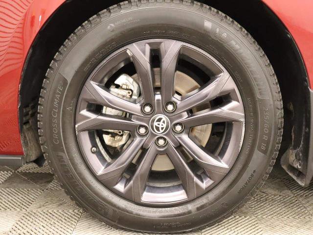 Used 2024 Toyota Sienna XSE w/ XSE Plus Package AWD/4WD image 18