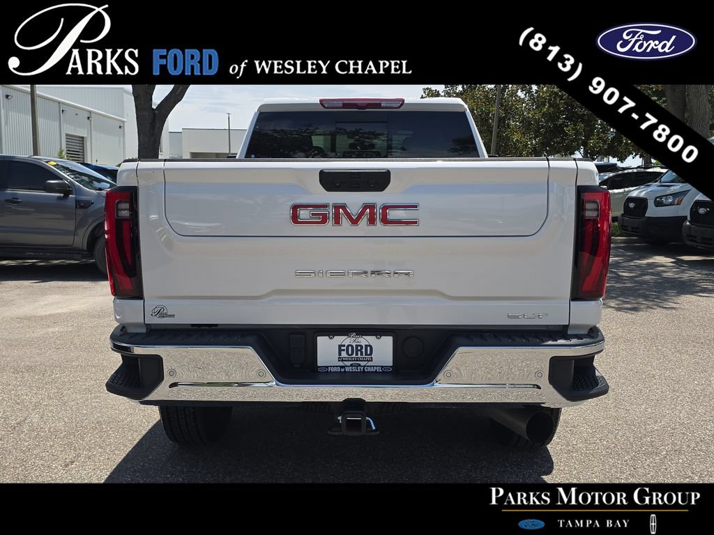 Used 2024 GMC Sierra 2500 SLT w/ SLT Premium Package AWD/4WD image 5