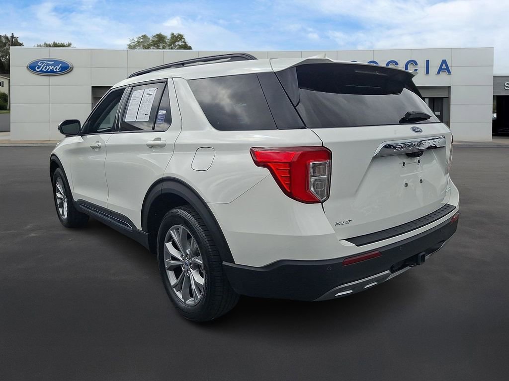 Certified 2023 Ford Explorer XLT w/ Equipment Group 202A AWD/4WD image 6