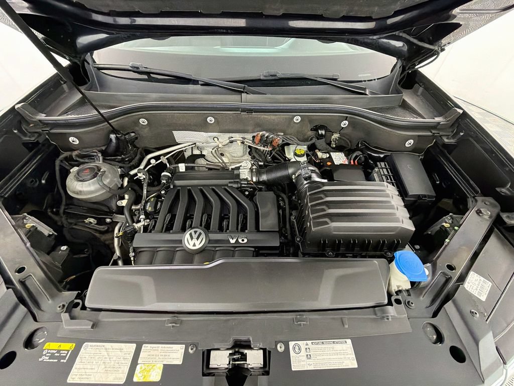 Used 2019 Volkswagen Atlas SEL R-Line FWD image 37