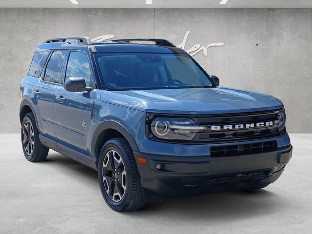 Certified 2024 Ford Bronco Sport Outer Banks AWD/4WD image 2
