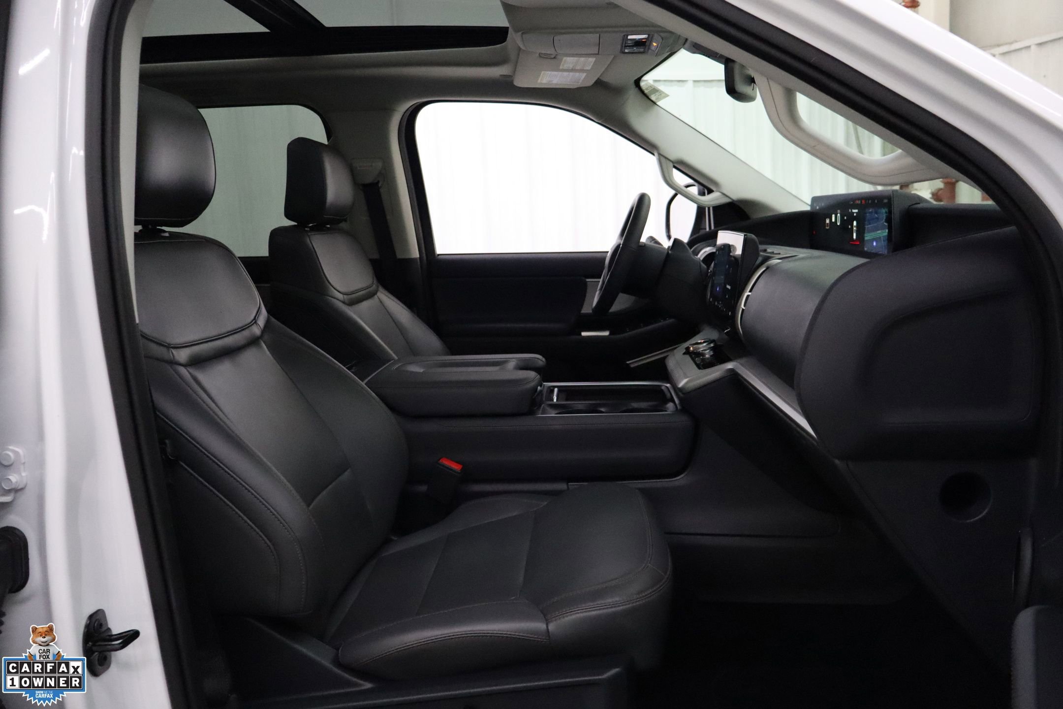 Certified 2025 Ford Expedition Active image 34