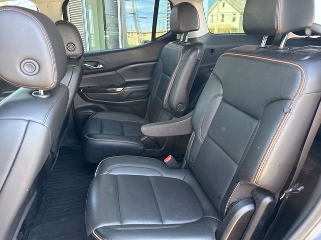 Used 2022 GMC Acadia AT4 w/ Preferred Package AWD/4WD image 39