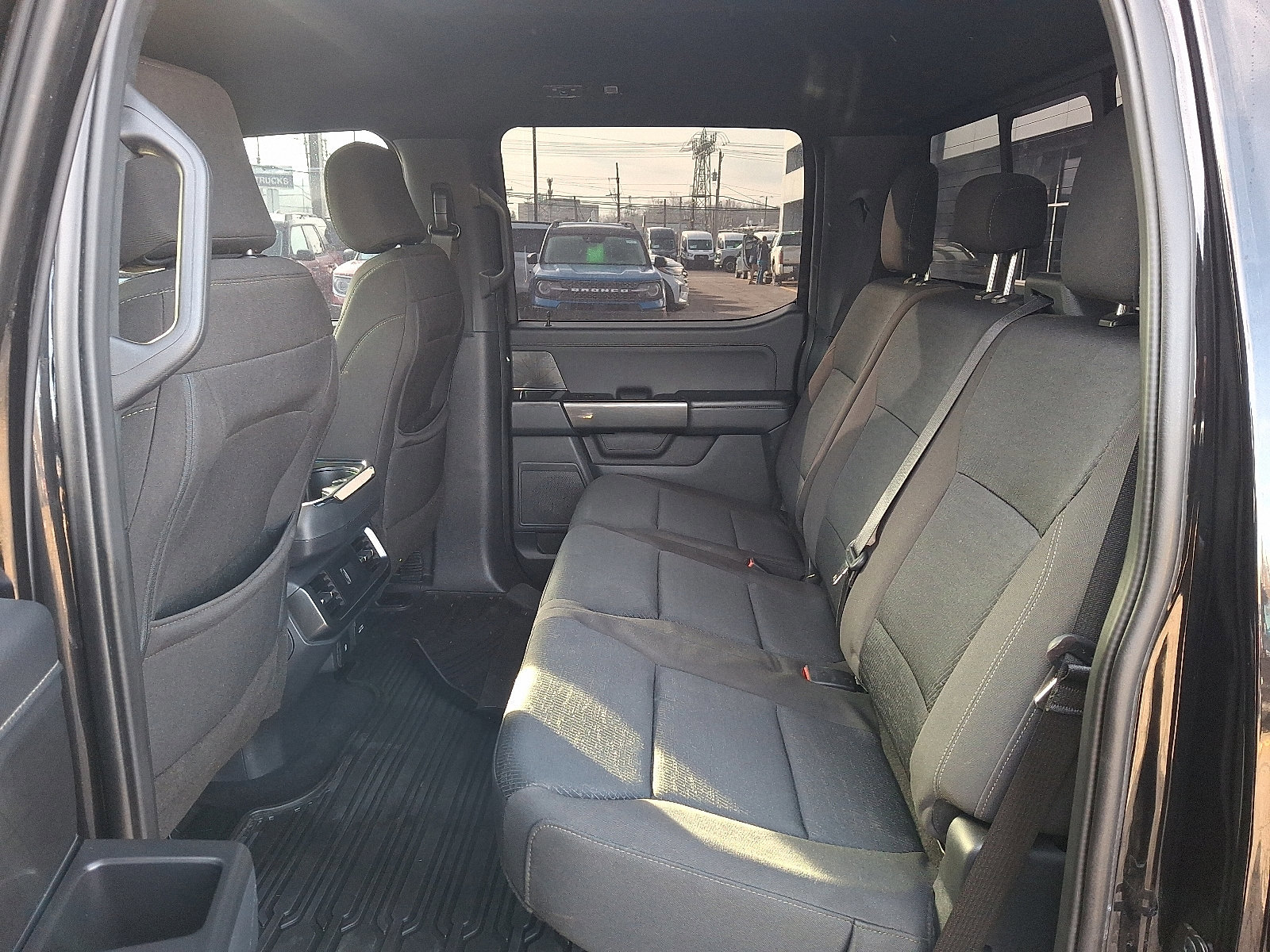 Certified 2023 Ford F150 XLT w/ Equipment Group 302A High image 10