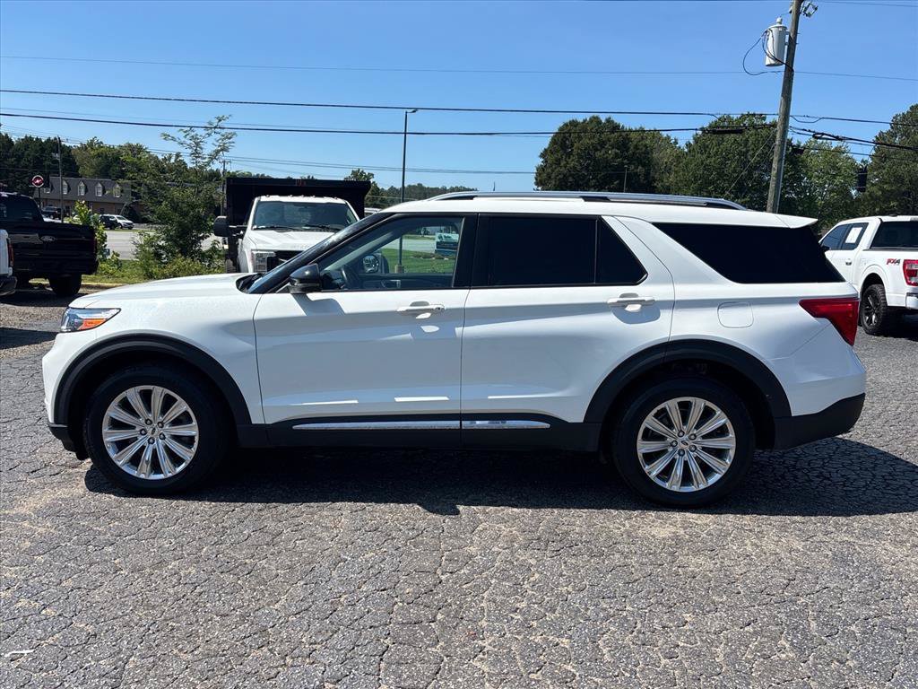 Certified 2023 Ford Explorer Limited AWD/4WD image 4