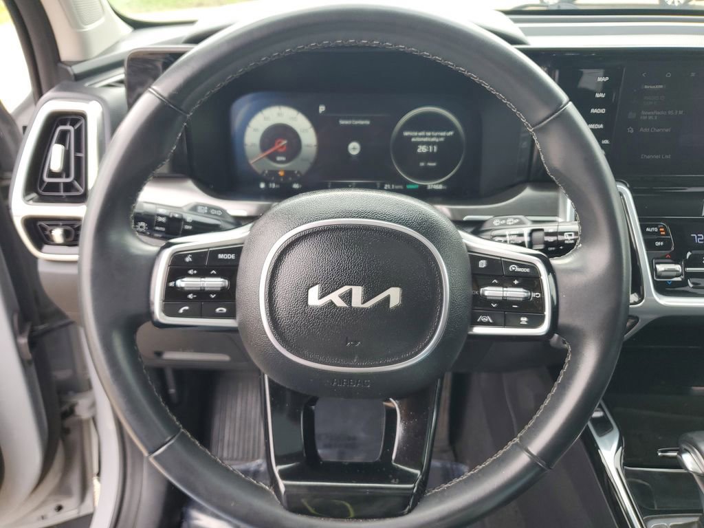Used 2023 Kia Sorento SX AWD/4WD image 20