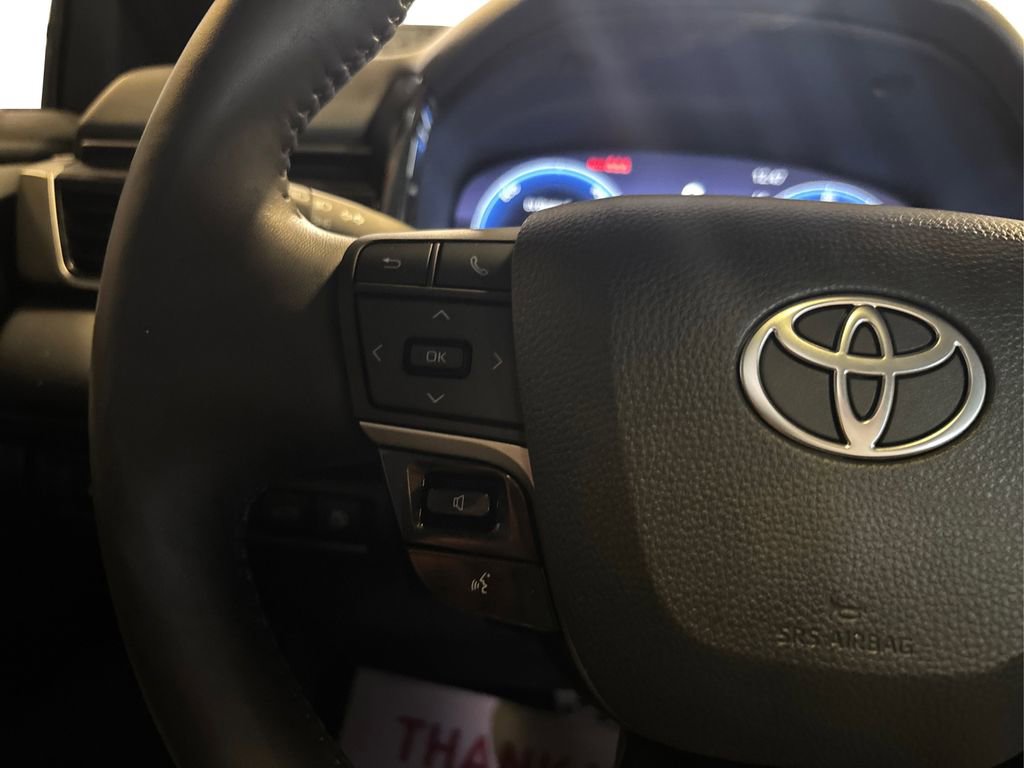 Used 2025 Toyota Camry XSE w/ Premium Plus Package FWD image 33