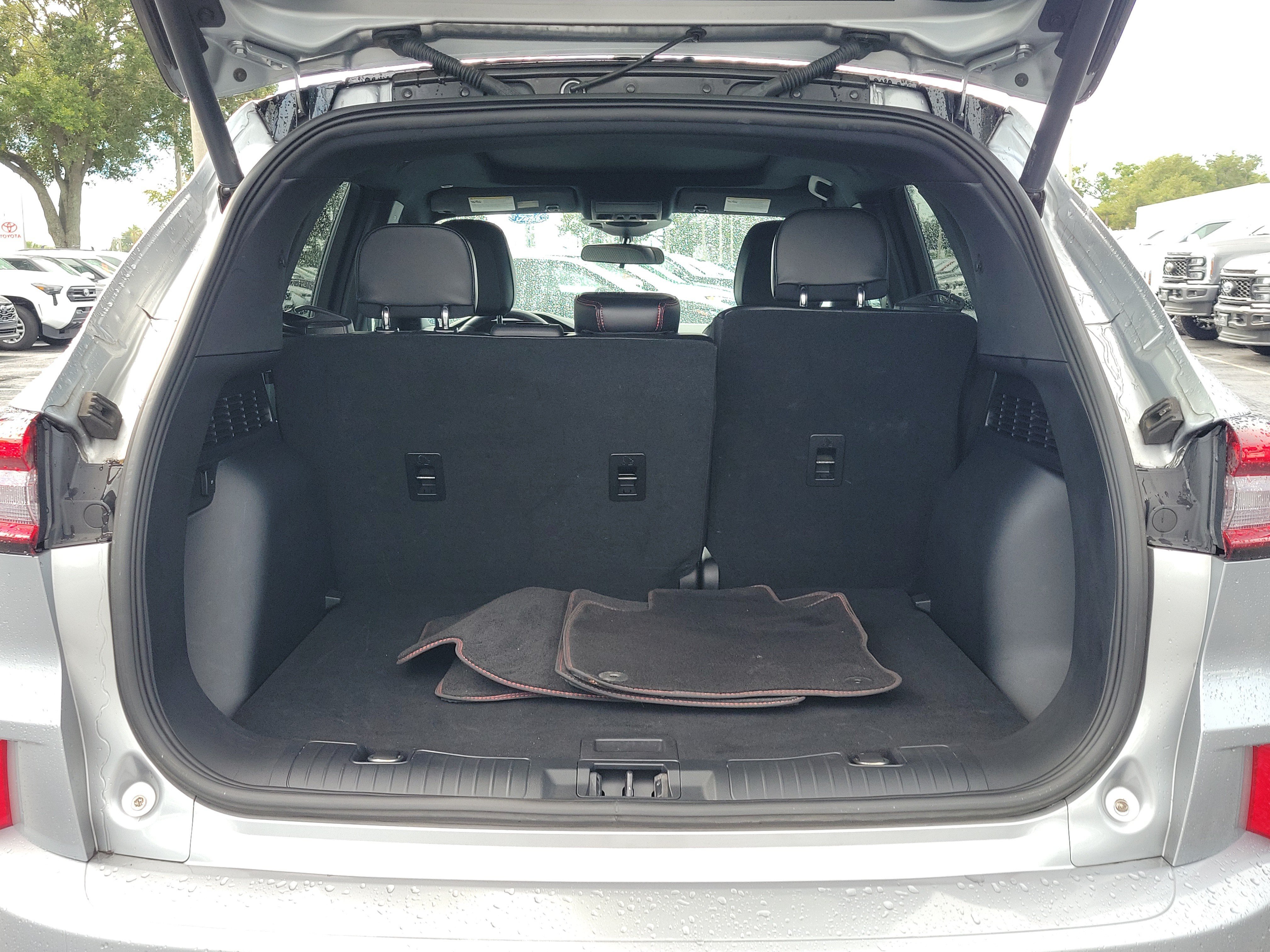 Certified 2023 Ford Escape ST-Line w/ Tech Pack #1 FWD image 9