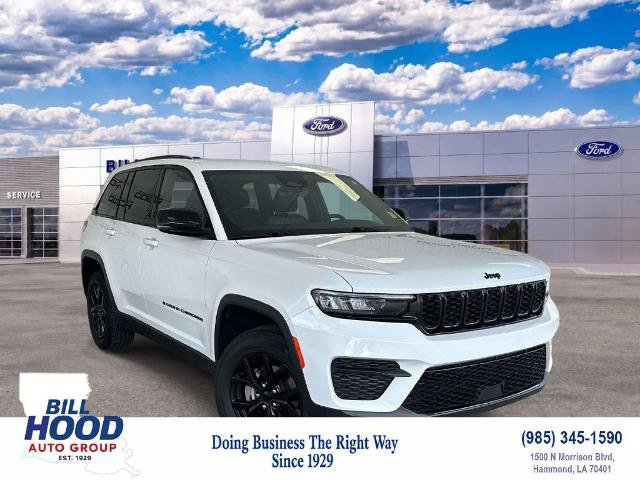 Used 2025 Jeep Grand Cherokee Altitude