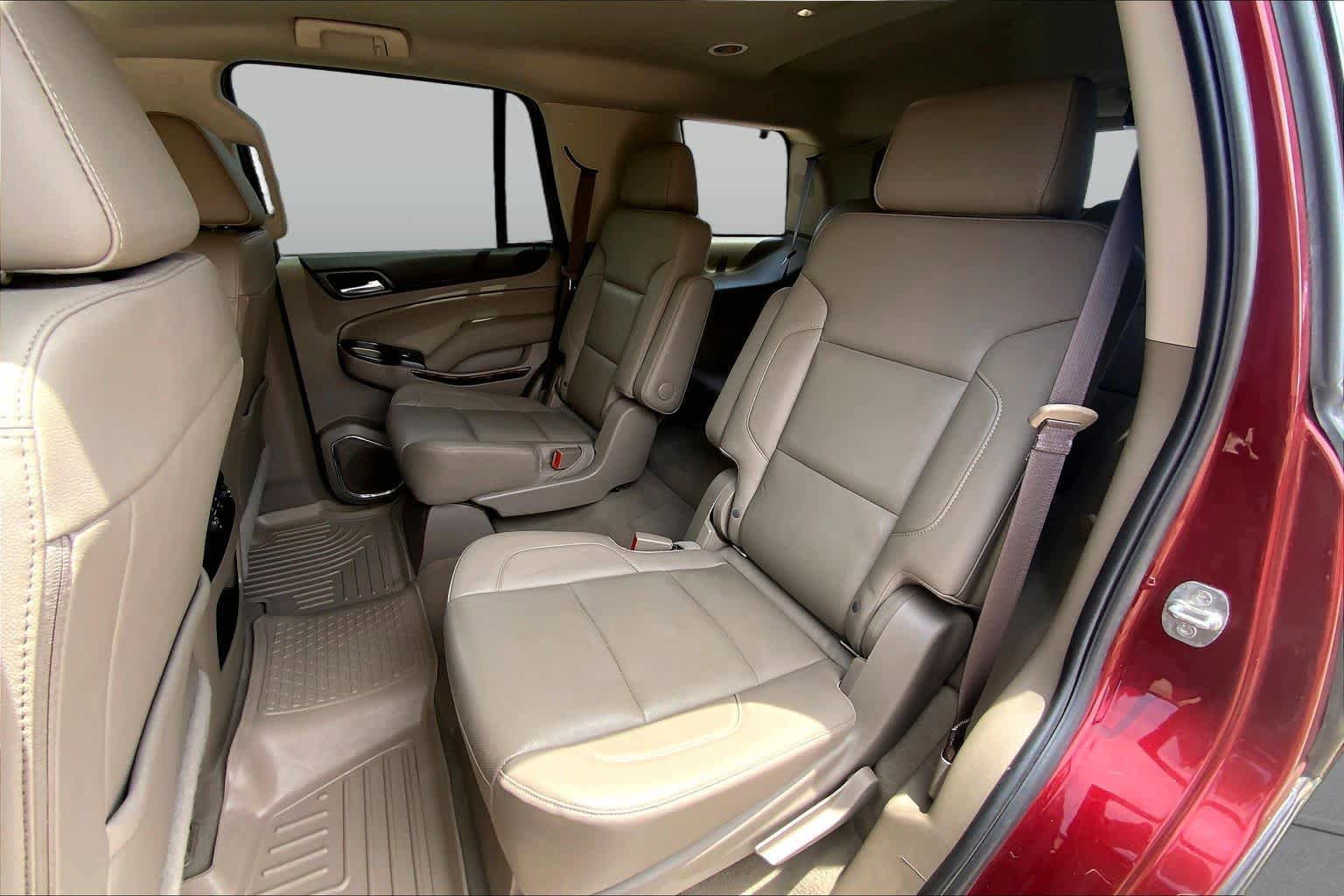 Used 2020 GMC Yukon SLT w/ Premium Edition RWD image 21