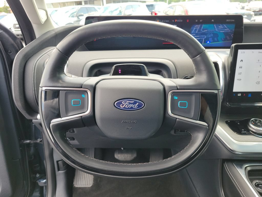Certified 2025 Ford Expedition Max Platinum AWD/4WD image 24