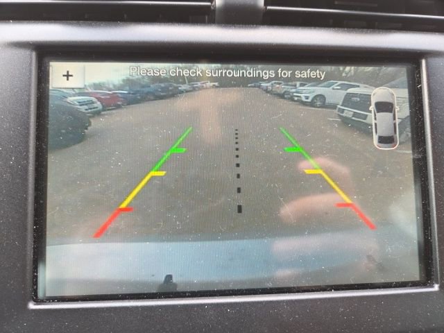 Certified 2018 Ford Fusion SE w/ Equipment Group 201A image 12