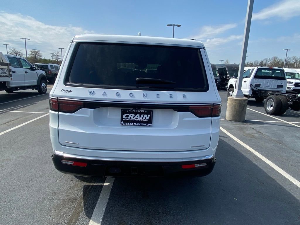 Used 2023 Jeep Wagoneer Series II image 6