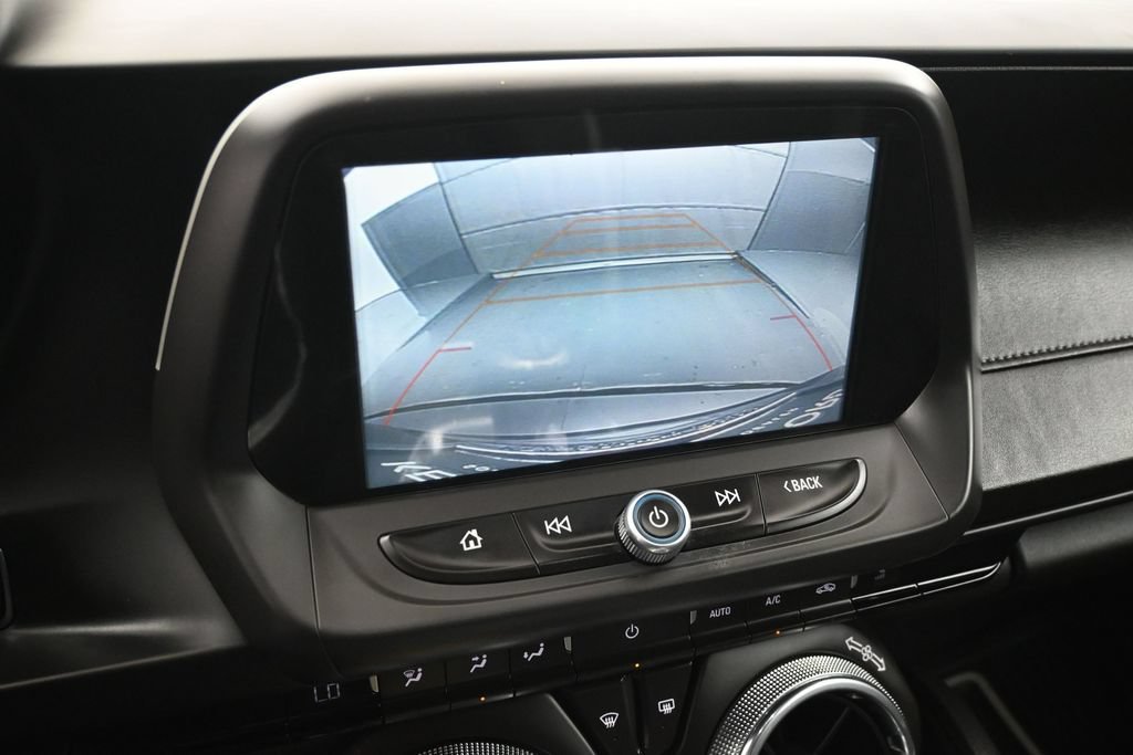 Used 2018 Chevrolet Camaro SS RWD image 15