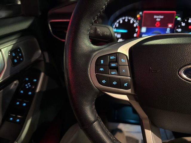 Certified 2022 Ford Explorer Limited w/ Limited Technology Package image 48