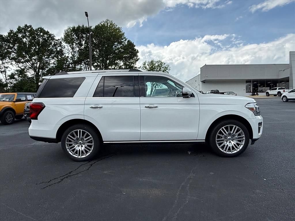 Certified 2024 Ford Expedition Limited AWD/4WD image 3