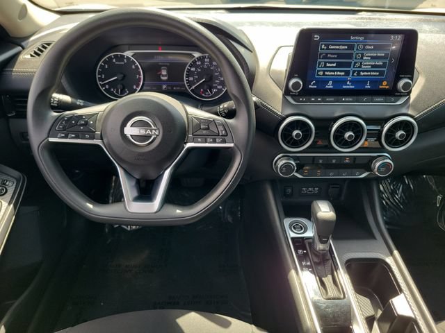 Used 2024 Nissan Sentra SV FWD image 4
