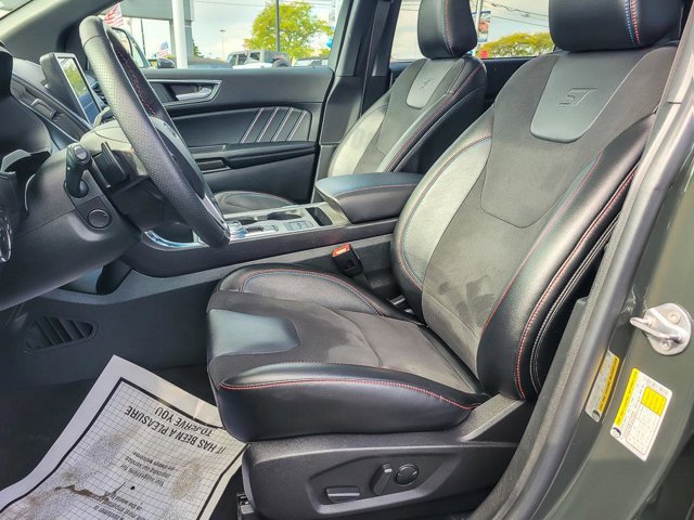 Certified 2024 Ford Edge ST w/ Equipment Group 401A image 13