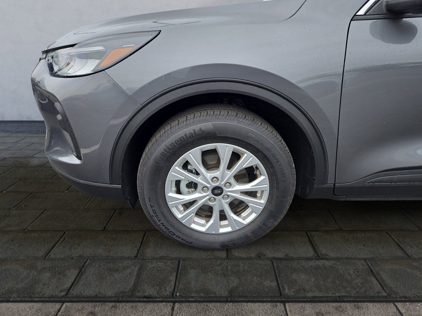 Certified 2023 Ford Escape Active AWD/4WD image 26