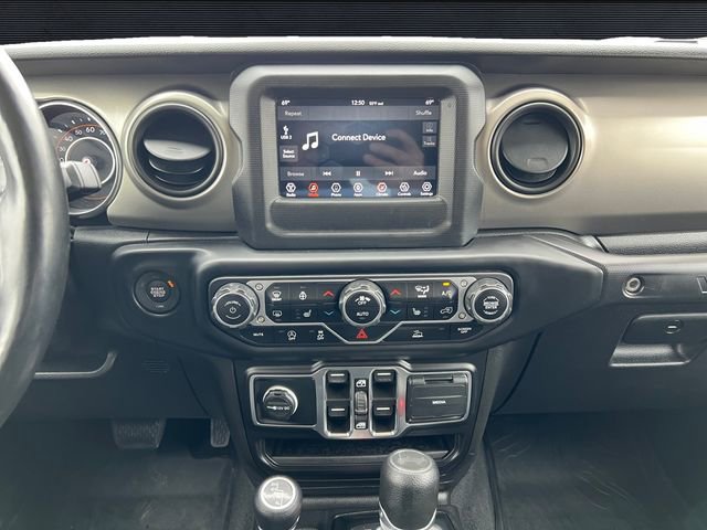 Used 2021 Jeep Wrangler Unlimited Sport AWD/4WD image 11