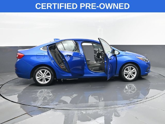 Used 2018 Chevrolet Cruze LT FWD image 26