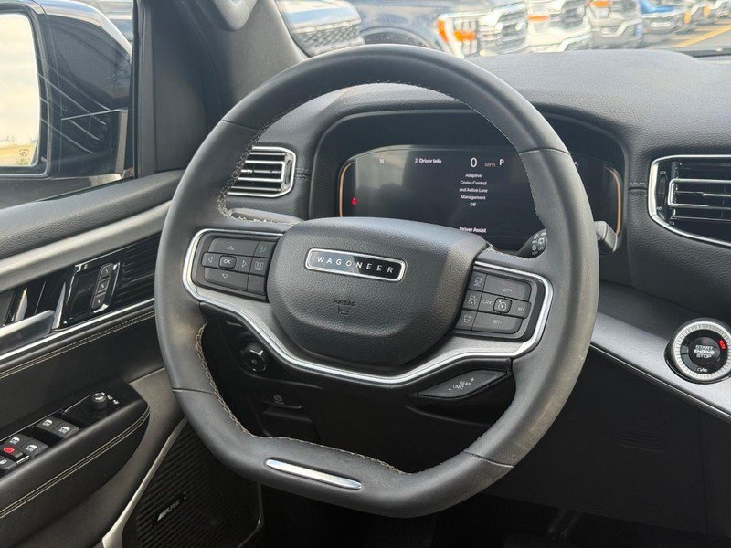Used 2024 Jeep Wagoneer Series II AWD/4WD image 18