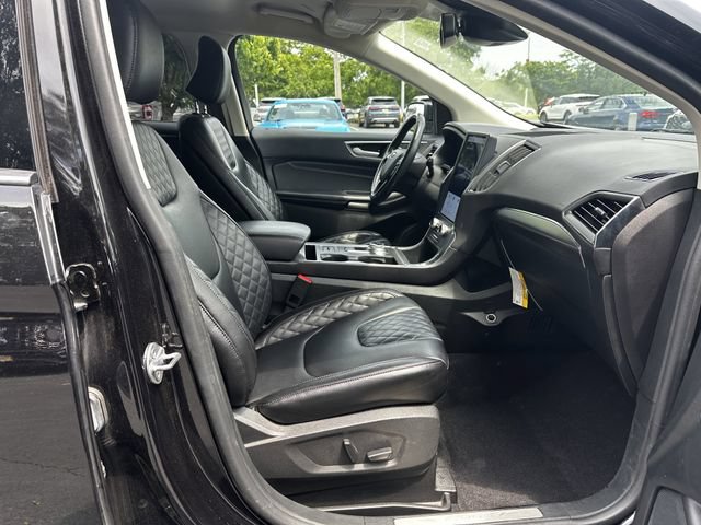 Certified 2023 Ford Edge Titanium AWD/4WD image 34