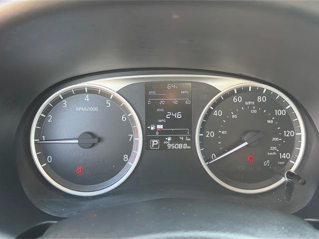 Used 2020 Nissan Kicks S FWD image 8