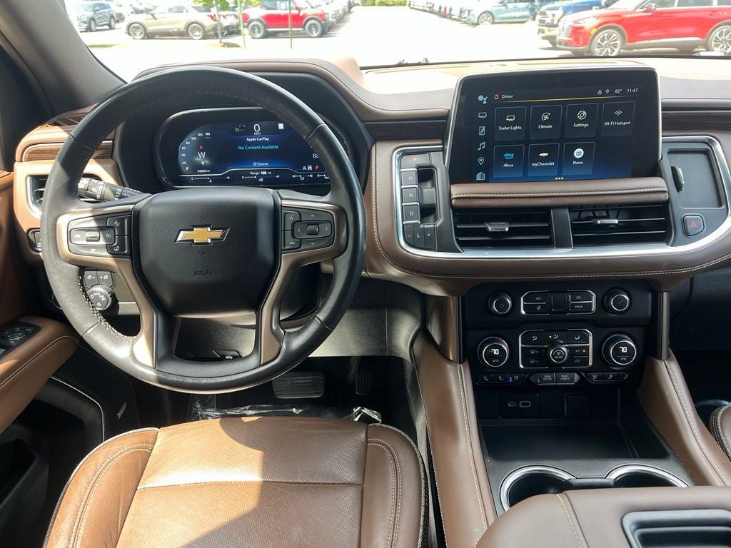 Used 2023 Chevrolet Tahoe High Country AWD/4WD image 16