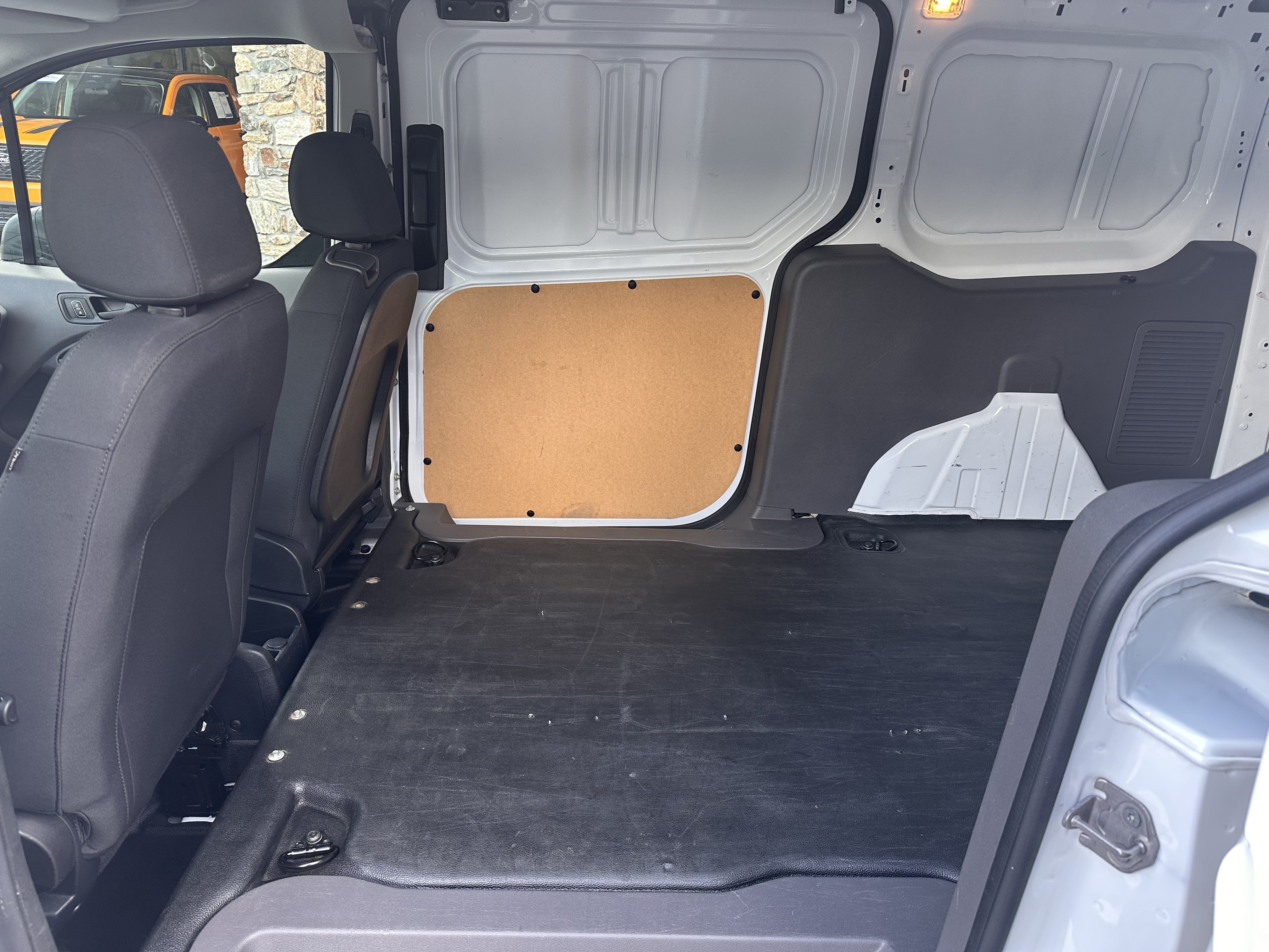 Certified 2023 Ford Transit Connect XL FWD image 11
