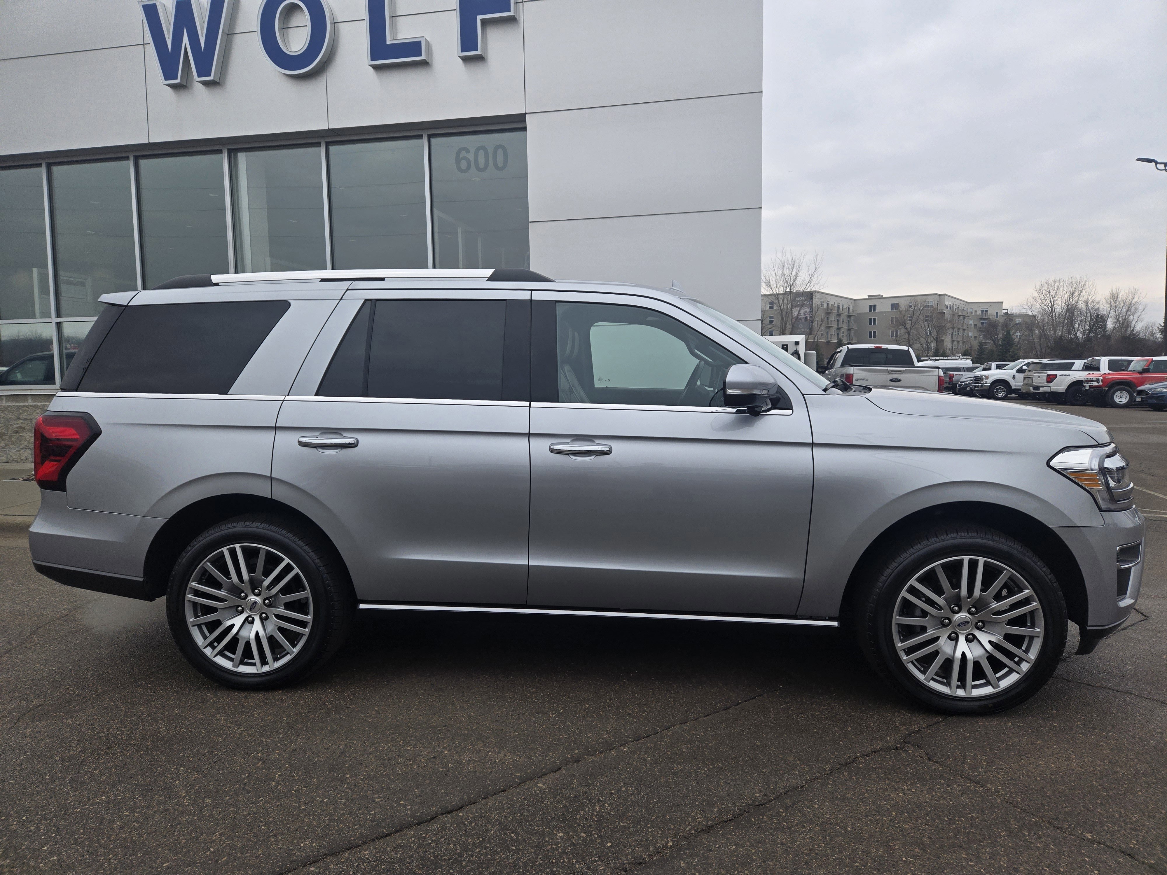 Certified 2024 Ford Expedition Limited image 6