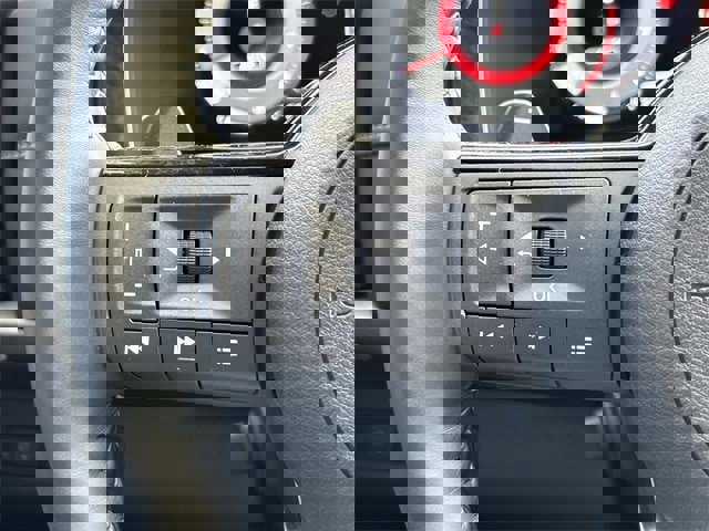 Used 2024 Nissan Pathfinder Platinum image 31