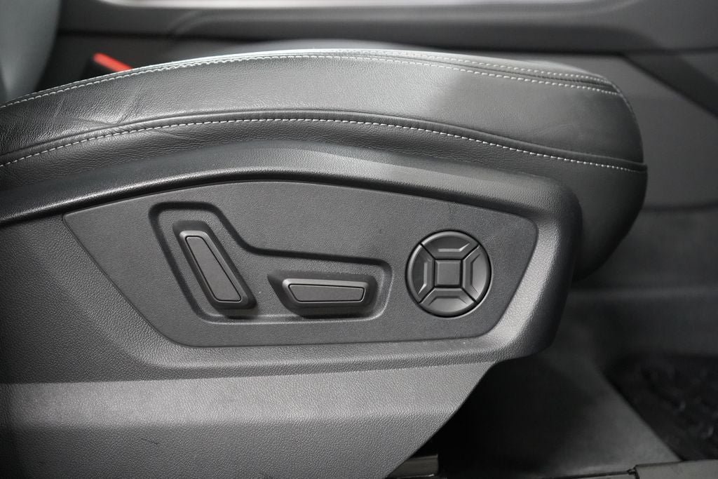 Used 2023 Audi Q8 Premium Plus w/ Premium Plus Package AWD/4WD image 33