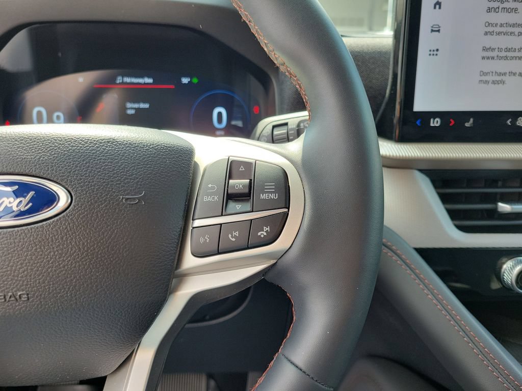 Certified 2025 Ford Explorer Active RWD image 25