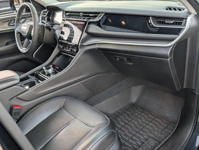 Used 2022 Jeep Grand Cherokee Limited 4xe image 15