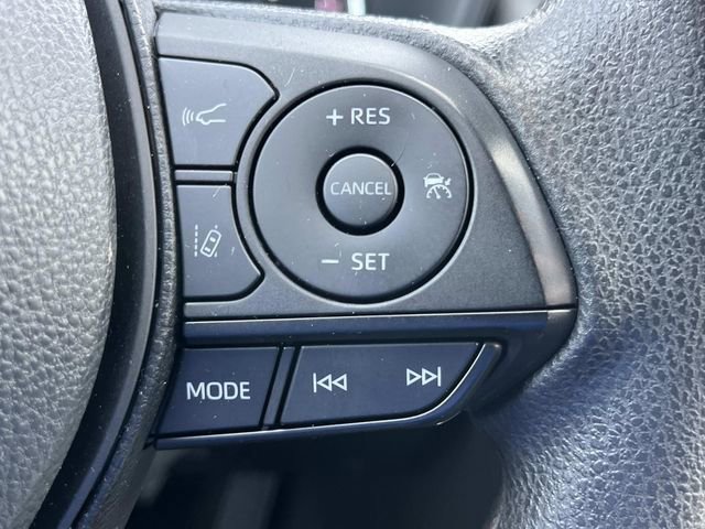 Used 2024 Toyota RAV4 XLE image 31