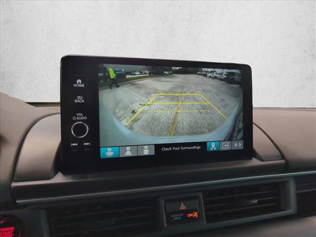 Used 2025 Honda Pilot Touring image 12