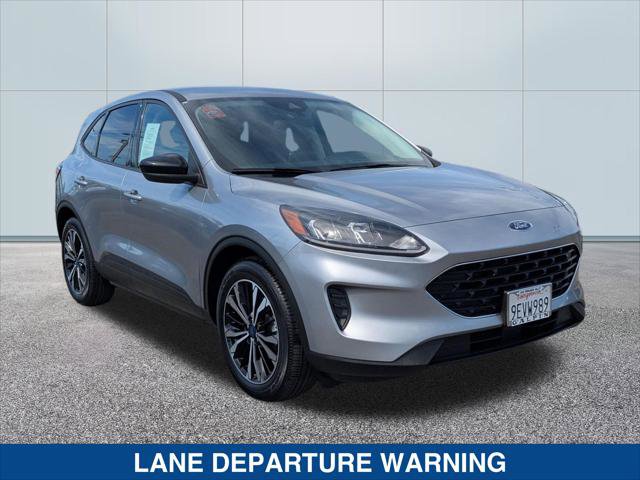 Certified 2022 Ford Escape SE w/ SE Sport Appearance Package image 7