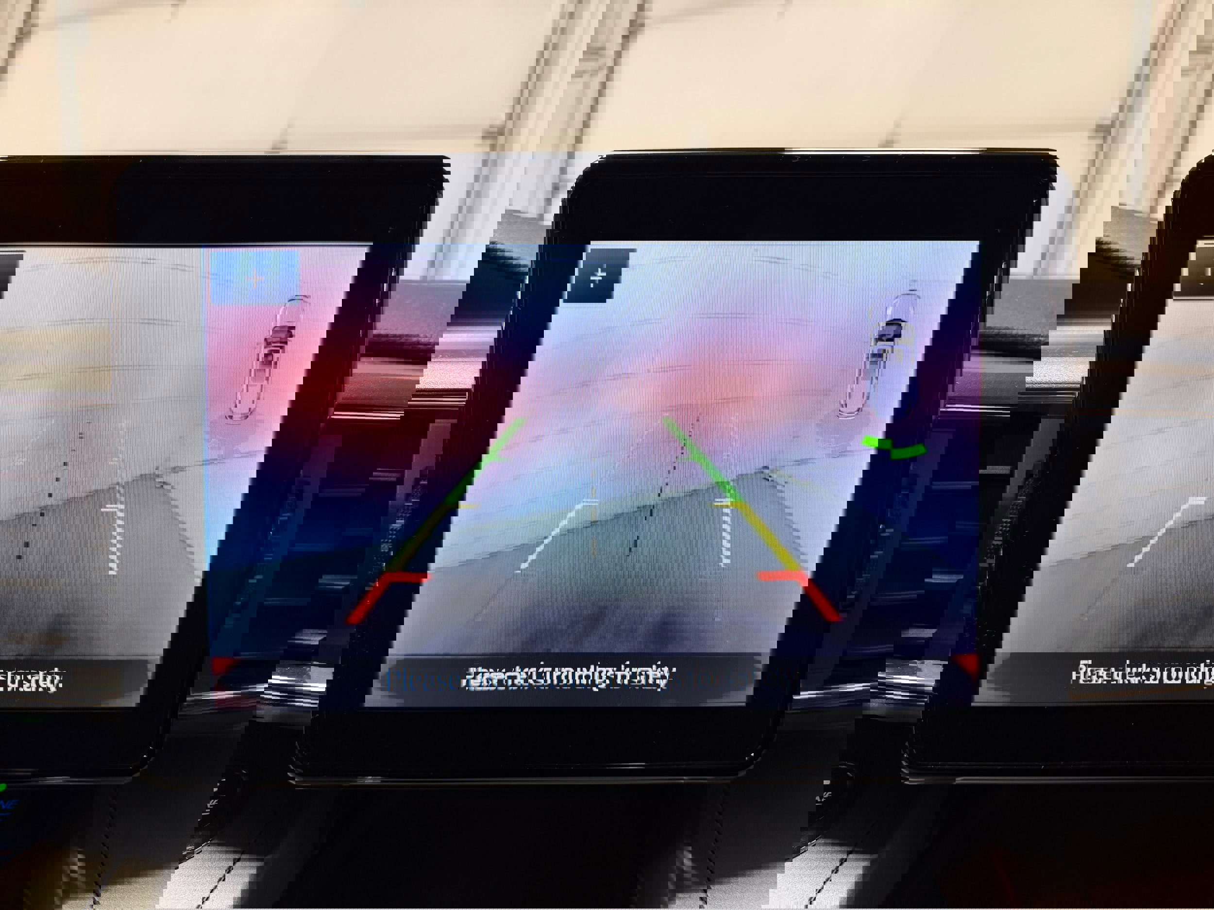 Certified 2021 Ford Explorer XLT w/ Equipment Group 202A image 22