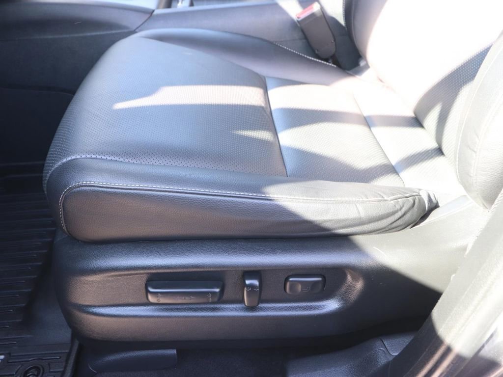 Used 2023 Honda Ridgeline RTL-E image 16