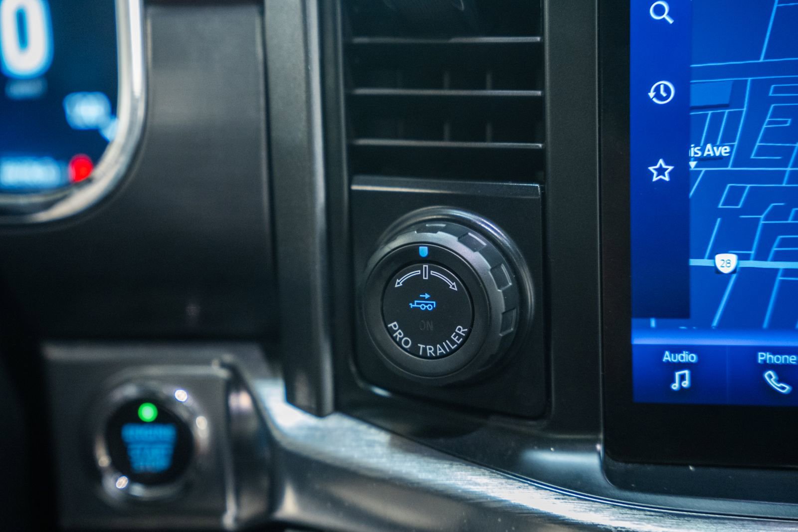 Certified 2023 Ford F150 Lariat w/ Equipment Group 502A High image 33